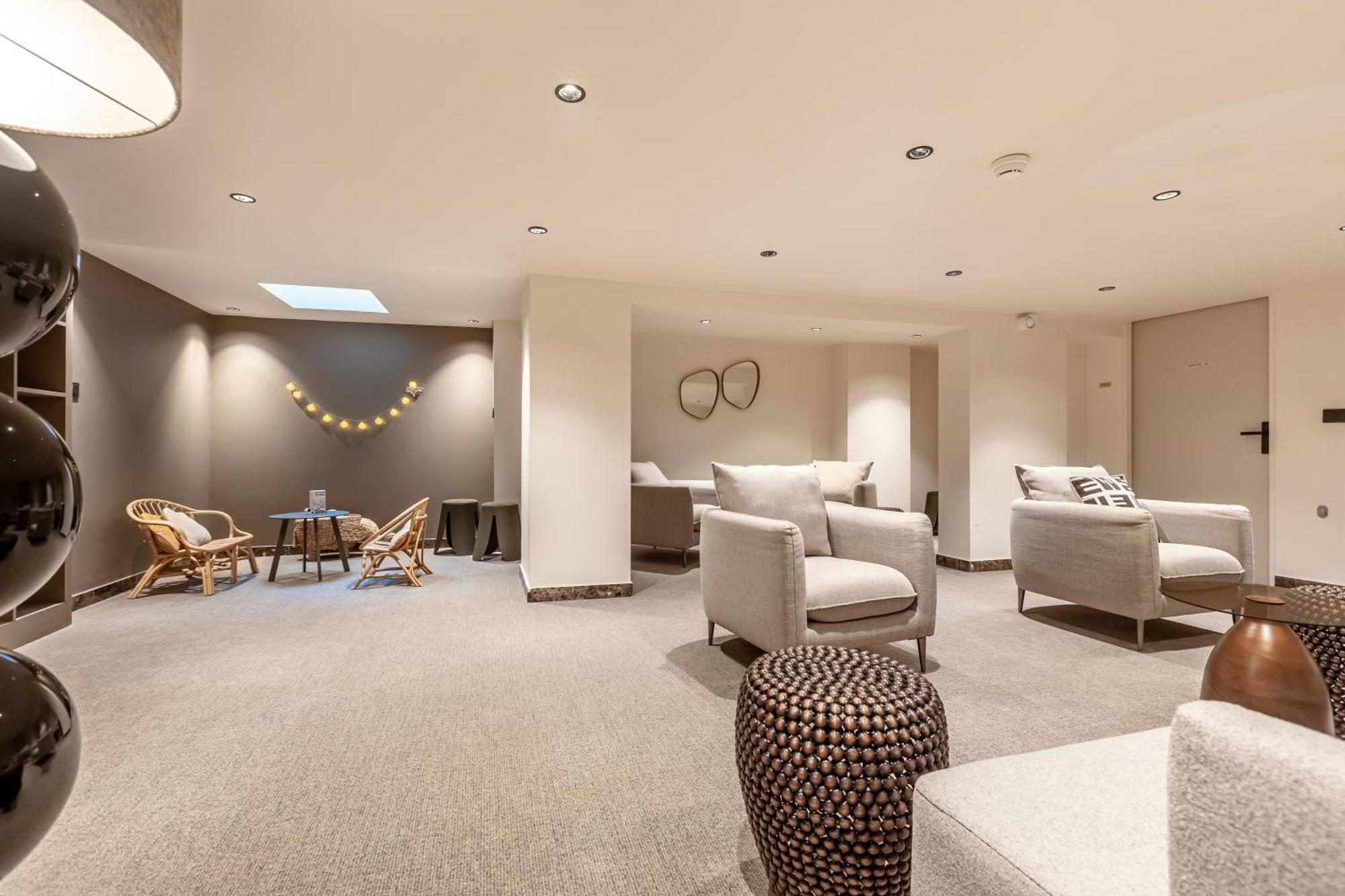 Le Madame By Sweett Hotel Париж Екстериор снимка