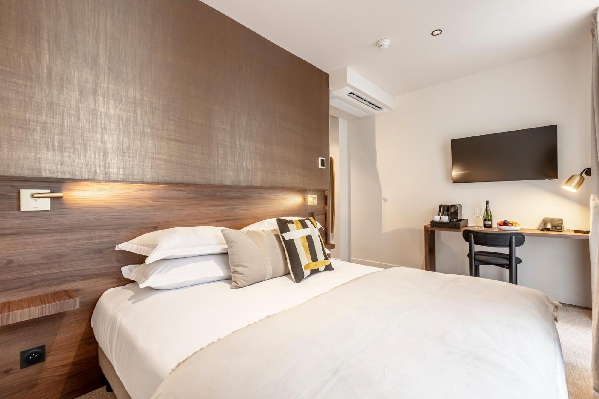 Le Madame By Sweett Hotel Париж Стая снимка