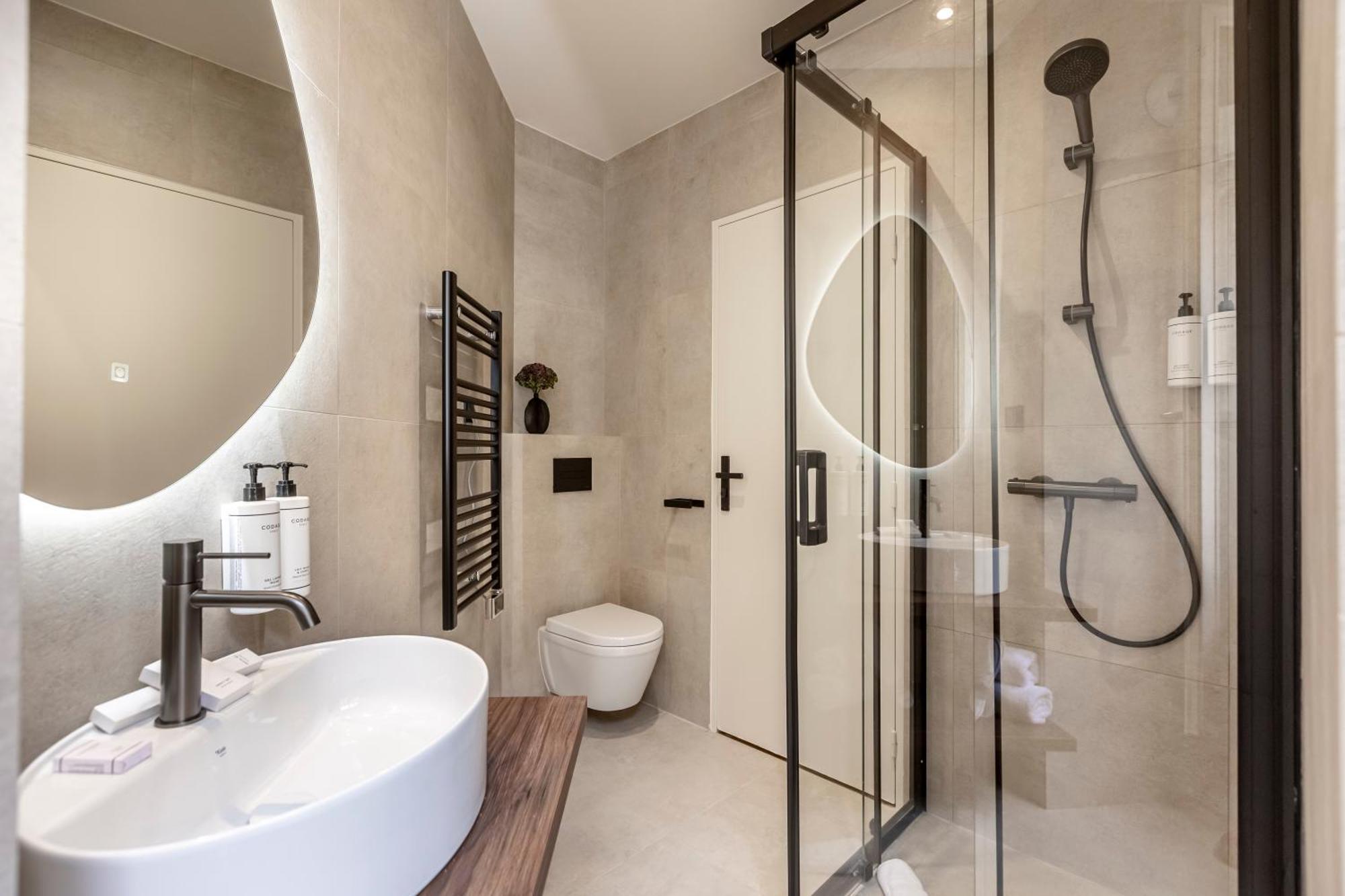 Le Madame By Sweett Hotel Париж Екстериор снимка