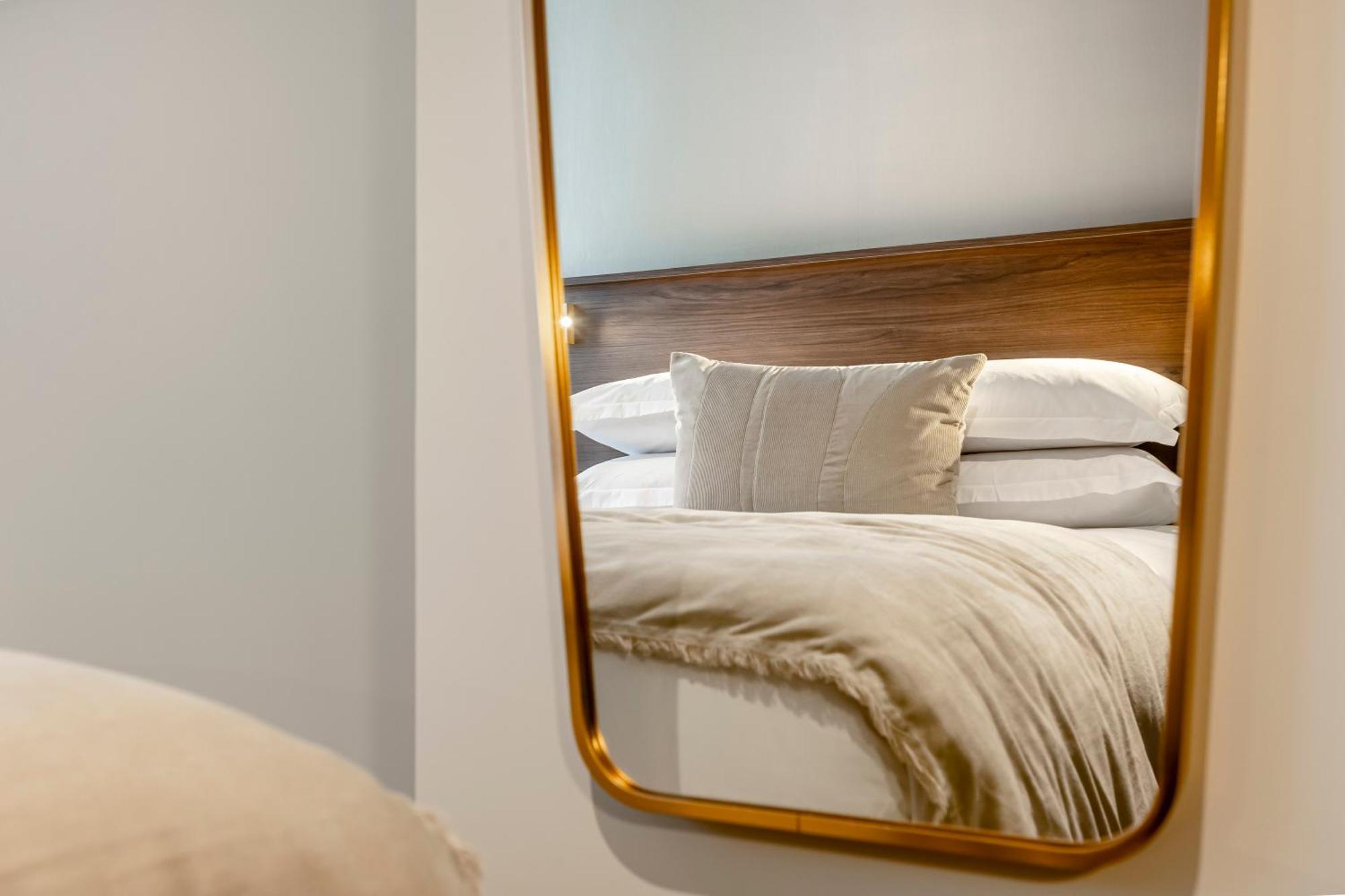 Le Madame By Sweett Hotel Париж Стая снимка