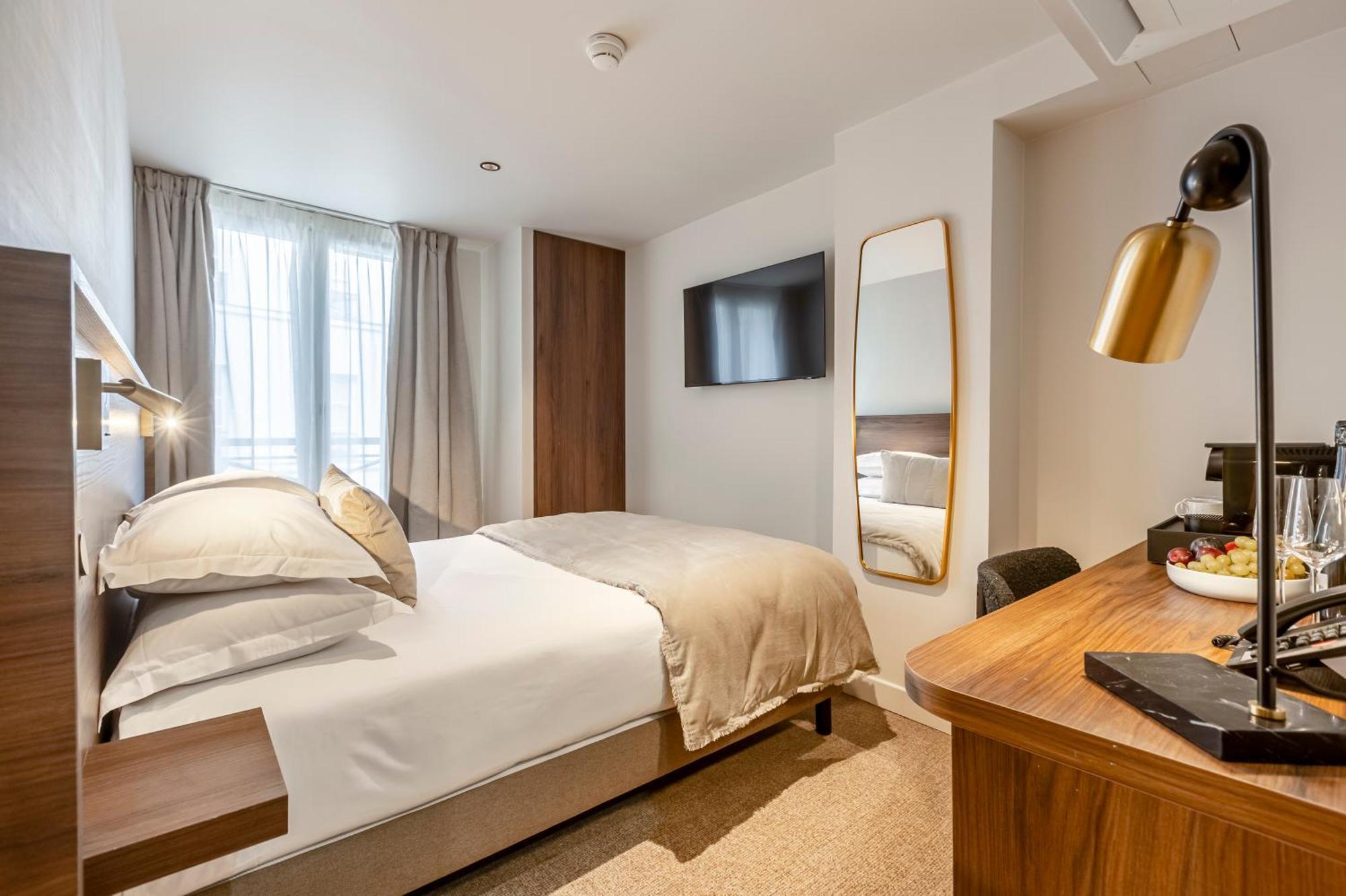 Le Madame By Sweett Hotel Париж Екстериор снимка
